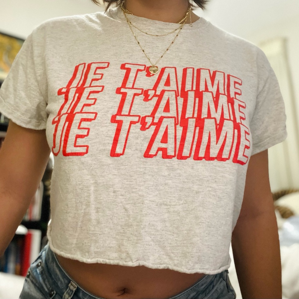 Topshop “je taime” red lettering grey crop top